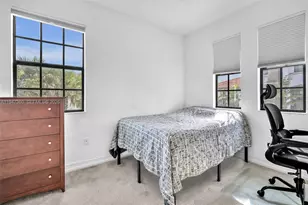 11603 SW 13th Dr, Pembroke Pines, FL 33025 - Photo 27