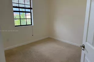 3732 SE 2nd St, Homestead, FL 33033 - Photo 13