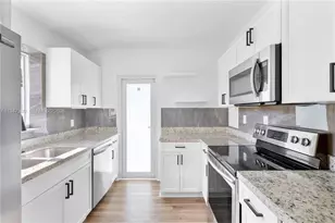 2350 SW 26th St, Miami, FL 33133 - Photo 15