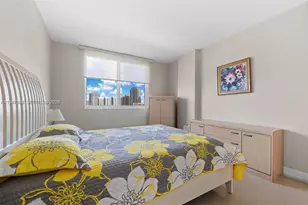 300 Bayview Dr, Sunny Isles Beach, FL 33160 - Photo 13