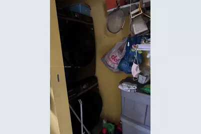 790 NW 76th St, Miami, FL 33150 - Photo 3