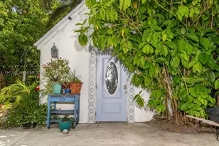 2533 SW 5th St, Miami, FL 33135 - Photo 33