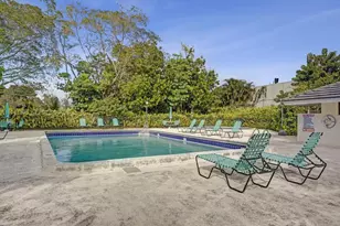 2990 Oaktree Ln, Hollywood, FL 33021 - Photo 23