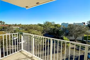 8260 SW 210th St, Cutler Bay, FL 33189 - Photo 3