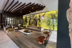 1010 Brickell Ave, Miami, FL 33131 - Photo 3