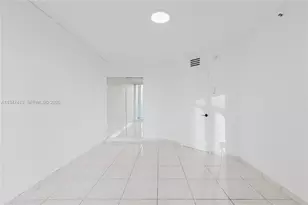 16485 Collins Ave, Sunny Isles Beach, FL 33160 - Photo 29