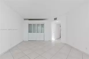 16485 Collins Ave, Sunny Isles Beach, FL 33160 - Photo 25