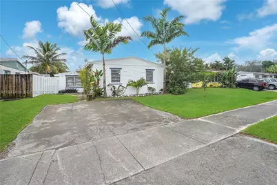 2718 Sherman St, Hollywood, FL 33020 - Photo 9