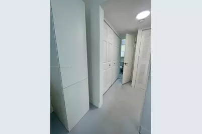 8036 Harding Ave #1, Miami Beach, FL 33141 - Photo 15