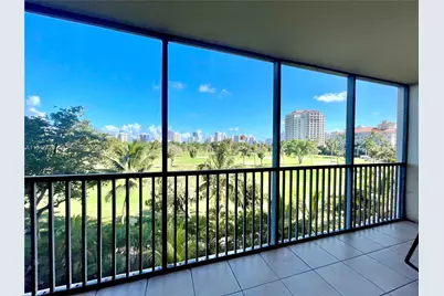 20335 W Country Club Dr #405, Aventura, FL 33180 - Photo 17