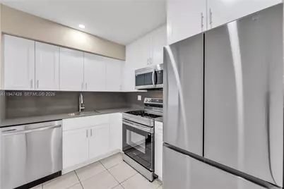 1709 N 59th Ter, Hollywood, FL 33021 - Photo 9