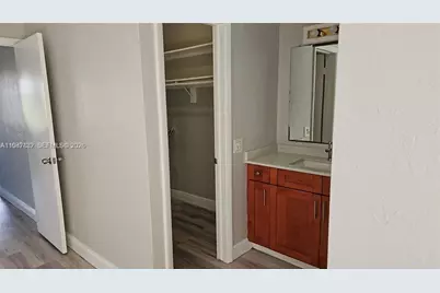 [Address not provided], North Miami, FL 33181 - Photo 13