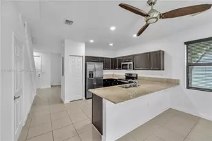 11563 SW 248th Ln, Homestead, FL 33032 - Photo 9