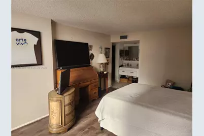 1925 Brickell Ave #1411, Miami, FL 33129 - Photo 31