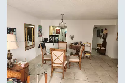 1925 Brickell Ave #1411, Miami, FL 33129 - Photo 9