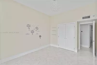 2851 NE 183rd St #2214E, Aventura, FL 33160 - Photo 19
