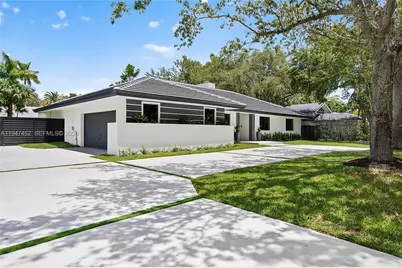 7865 SW 183rd Ter, Palmetto Bay, FL 33157 - Photo 1