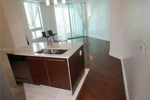 1900 N Bayshore Dr, Miami, FL 33132 - Photo 13