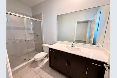 20714 NE 5th Ct #20714, Miami, FL 33179 - Photo 11