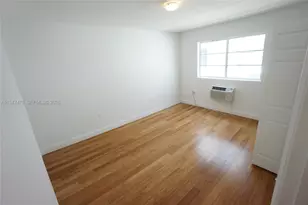 7950 Tatum Waterway Dr, Miami Beach, FL 33141 - Photo 15