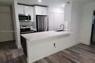 4545 Treehouse Ln, Tamarac, FL 33319 - Photo 7