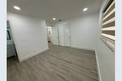 4715 NW 44th St, Tamarac, FL 33319 - Photo 9