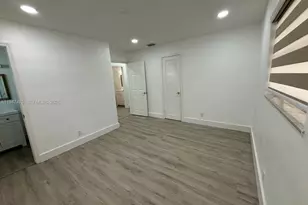 4715 NW 44th St, Tamarac, FL 33319 - Photo 9