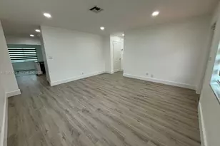 4715 NW 44th St, Tamarac, FL 33319 - Photo 7