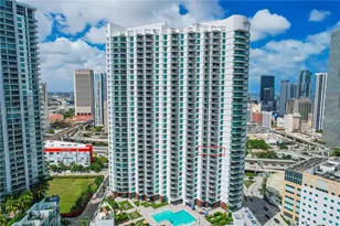 350 S Miami Ave, Miami, FL 33130 - Photo 21