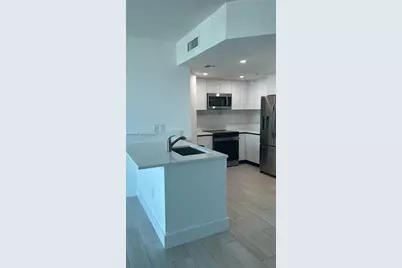 7910 Harbor Island Dr #408, North Bay Village, FL 33141 - Photo 7