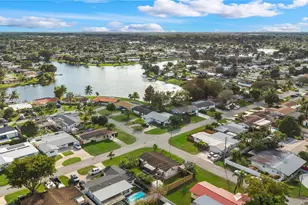 1541 NW 83rd Way, Pembroke Pines, FL 33024 - Photo 63