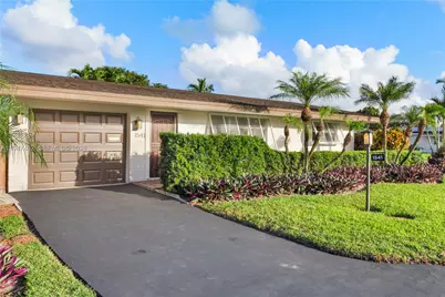 1541 NW 83rd Way, Pembroke Pines, FL 33024 - Photo 37