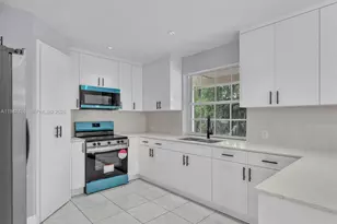 6525 SW Sw 18 St, Miramar, FL 33023 - Photo 5