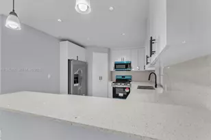 6525 SW Sw 18 St, Miramar, FL 33023 - Photo 9