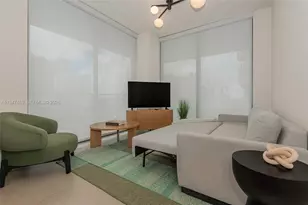 11 NE 6th St, Miami, FL 33132 - Photo 57