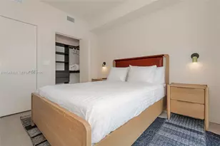 11 NE 6th St, Miami, FL 33132 - Photo 53