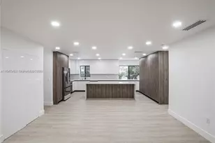 530 NE 91st St, Miami Shores, FL 33138 - Photo 11