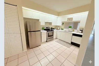 12551 SW 16th Ct #105C, Pembroke Pines, FL 33027 - Photo 5