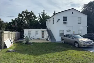 921 N 17th Ct, Hollywood, FL 33020 - Photo 3