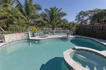 5901 NW 110th Ct, Doral, FL 33178 - Photo 27