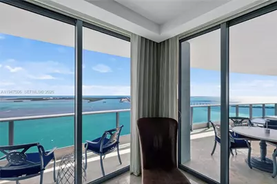 1331 Brickell Bay Dr #3811, Miami, FL 33131 - Photo 9