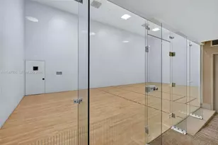 1331 Brickell Bay Dr, Miami, FL 33131 - Photo 37