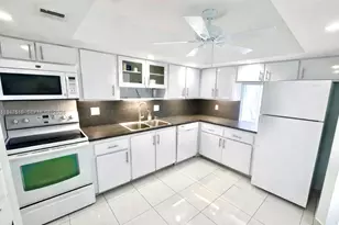 400 Diplomat Pkwy, Hallandale Beach, FL 33009 - Photo 13
