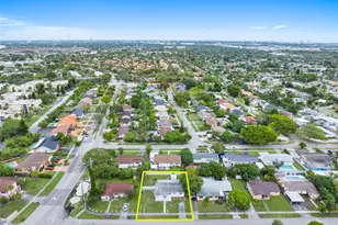 1011 NE 196th St, Miami, FL 33179 - Photo 29