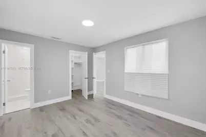 1011 NE 196th St, Miami, FL 33179 - Photo 11