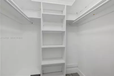 1011 NE 196th St, Miami, FL 33179 - Photo 13