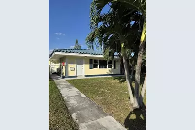 1945 NE 171st St #2, North Miami Beach, FL 33162 - Photo 1