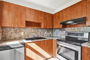 2621 SW Natura Ave, Deerfield Beach, FL 33441 - Photo 21