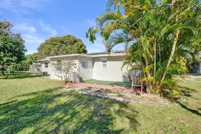 2621 SW Natura Ave, Deerfield Beach, FL 33441 - Photo 67