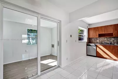2621 SW Natura Ave, Deerfield Beach, FL 33441 - Photo 31